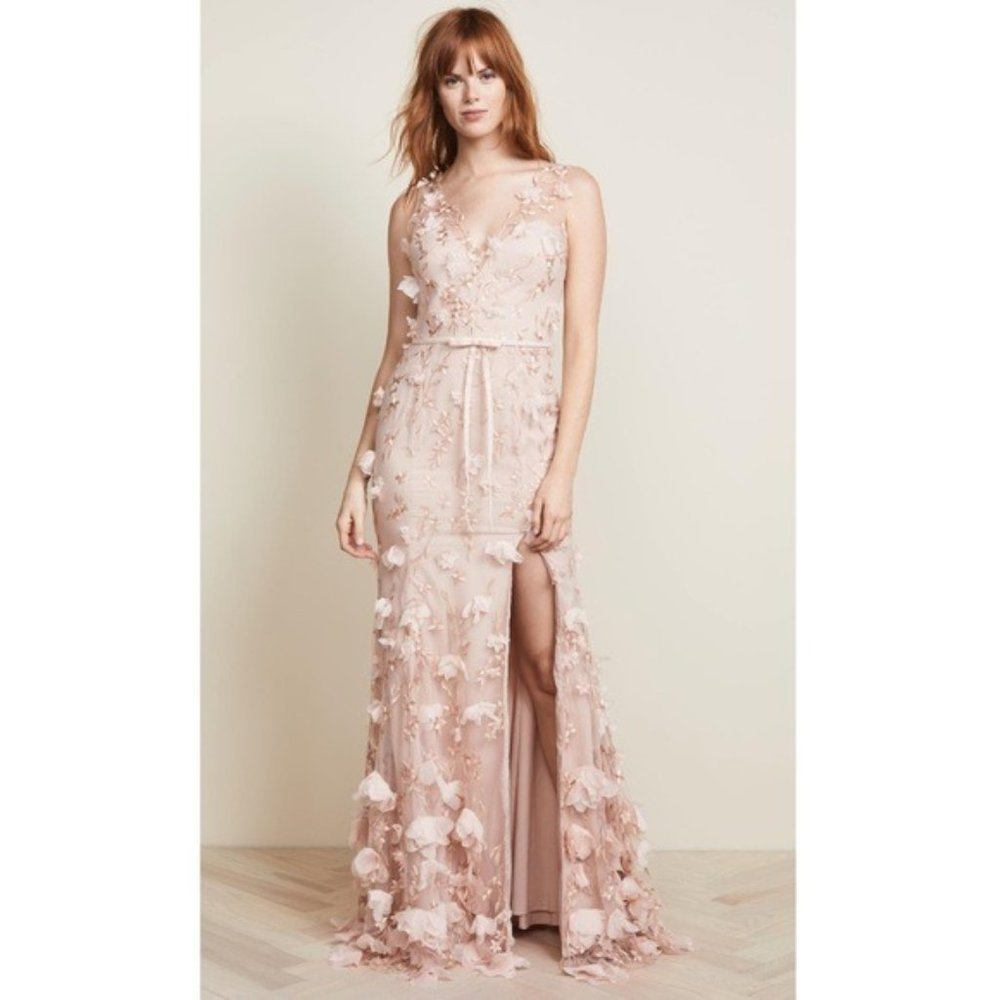 ✨ Marchesa Notte V Neck 3d Floral Dress ✨